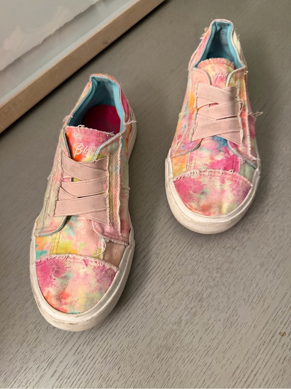 Blowfish Kids Tie Dye Slip On Sneakers Sz 12